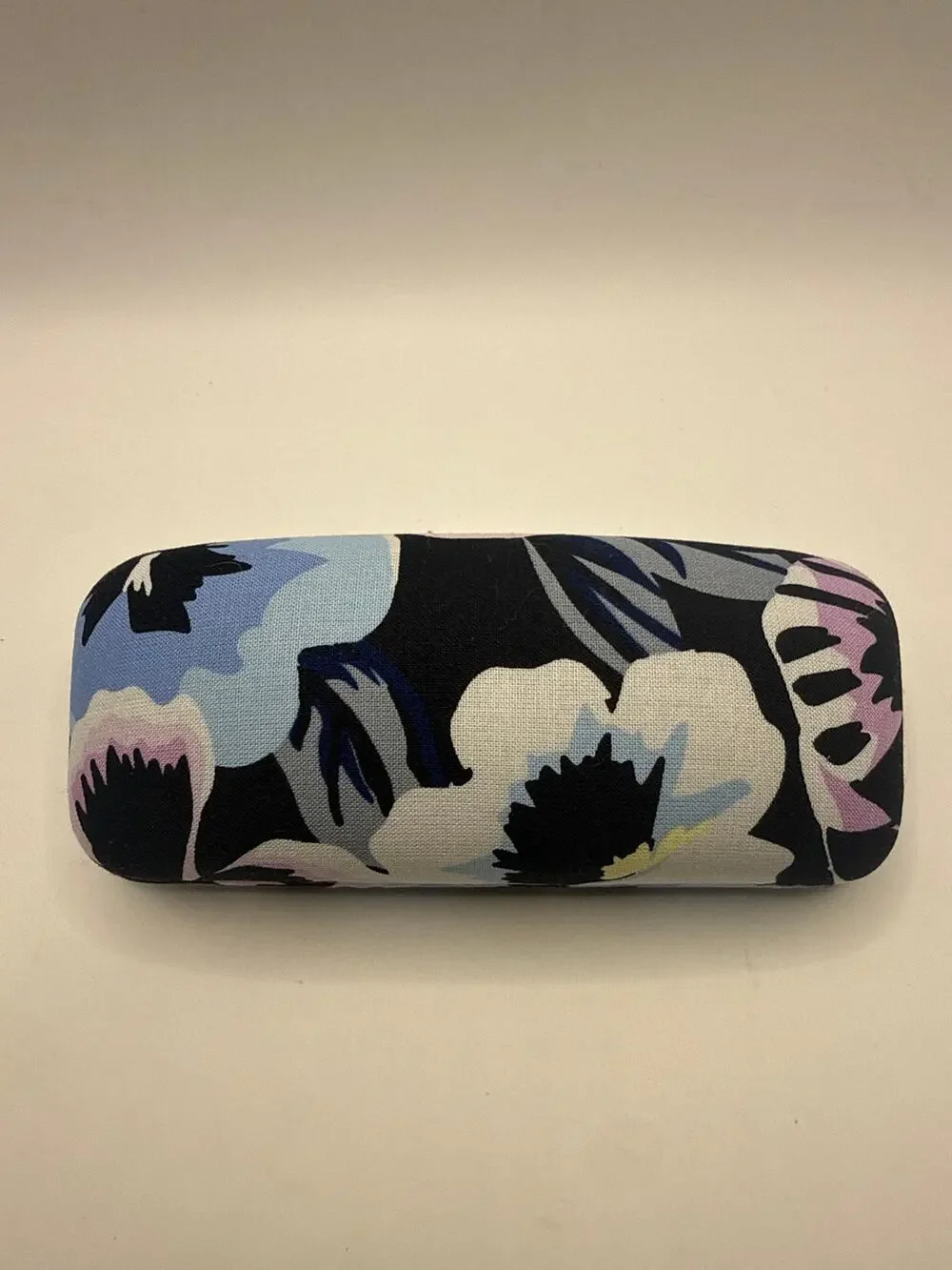 Vera Bradley Camofloral Hard Shell Eyeglass Case Clamshell Retired Floral